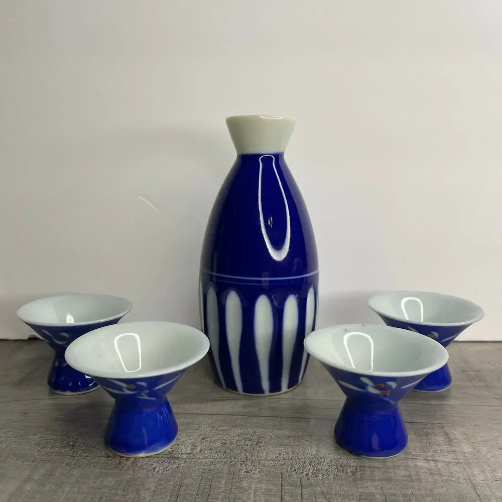 Vintage Shinogi Design Blue & White Ceramic Saki Bottle Cup Set